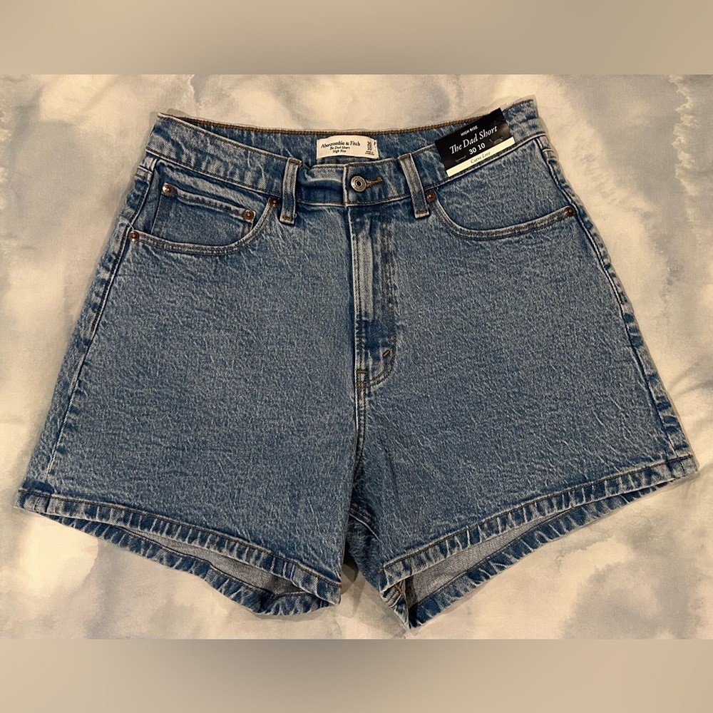 NWT Abercrombie & Fitch Women’s Curve Love High Rise Dad Short